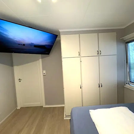 Hb8 - Moderne Med Fri Parkering Apartment *