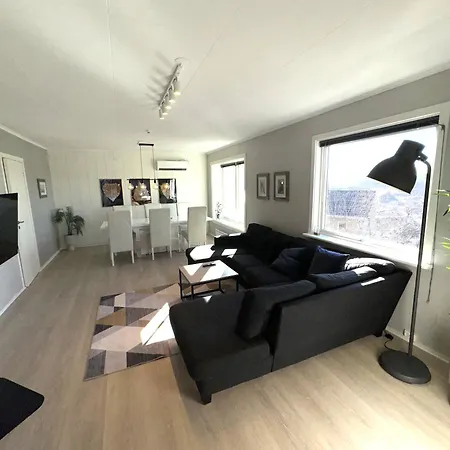 Hb8 - Moderne Med Fri Parkering