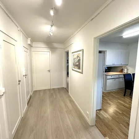 Hb8 - Moderne Med Fri Parkering Apartment *