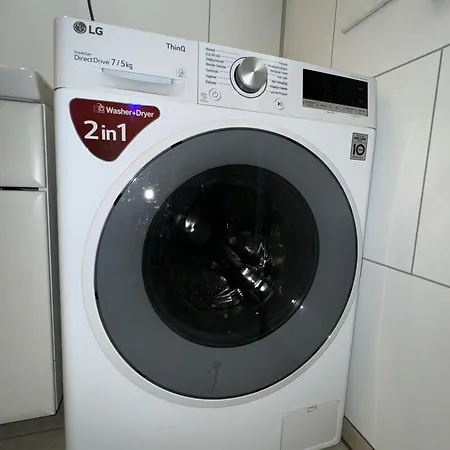 شقة Hb8 - Moderne Med Fri Parkering نارفيك